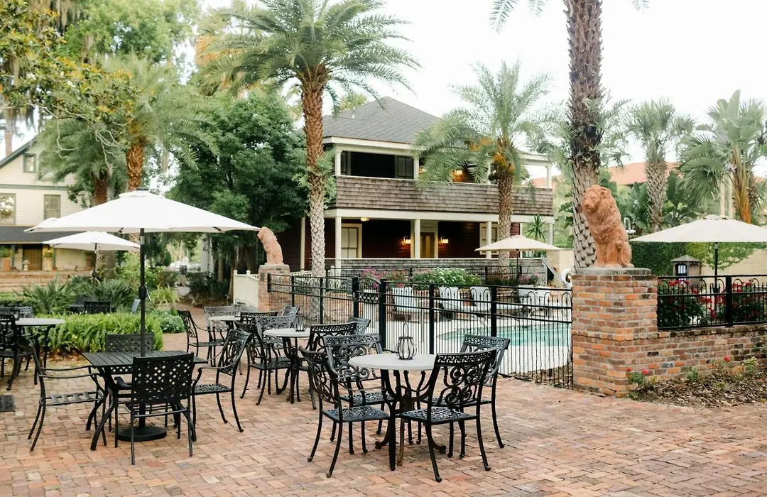 The Collector Inn (Adults Only)-1