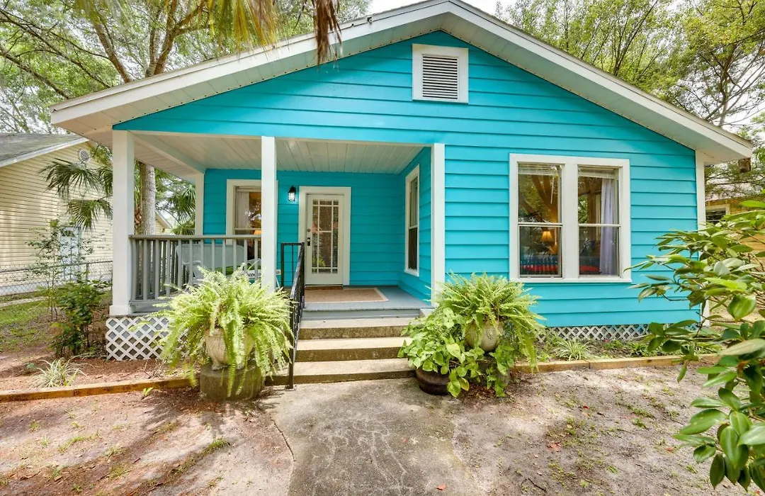 Old Florida Cottage In St Augustine With Porch!-1