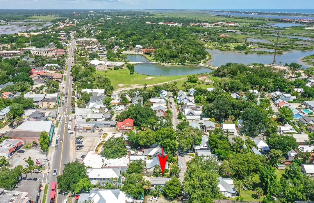 Treetop Cottage - 3 Blocks From Historic District-1