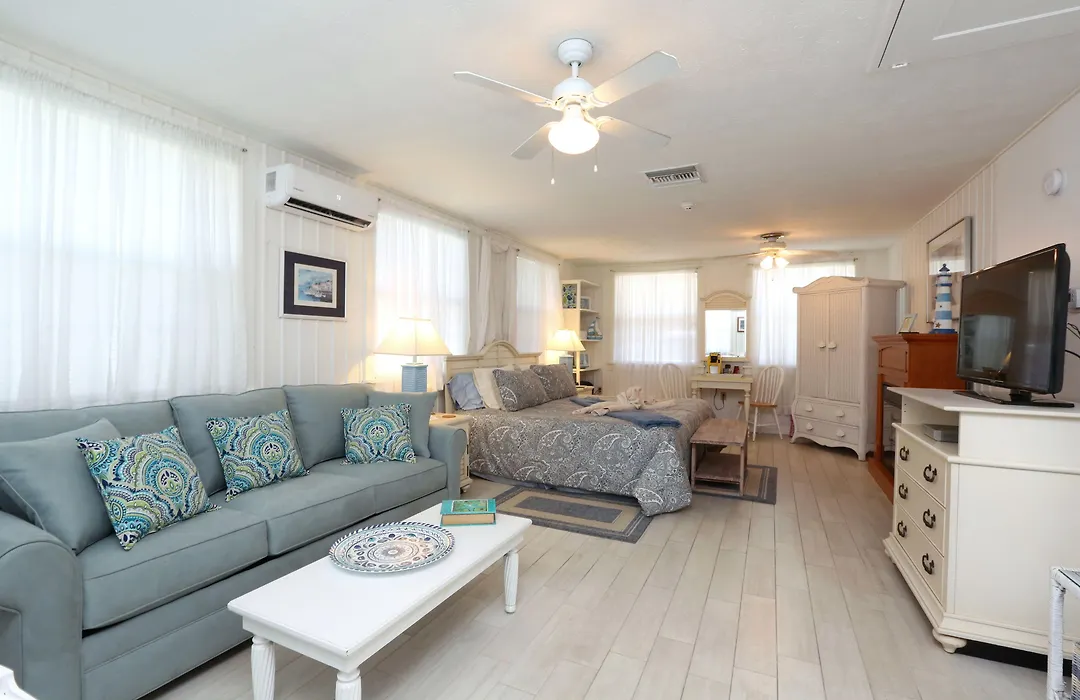 Beachfront Bed & Breakfast-1