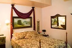 Castle Garden Bed & Breakfast-1
