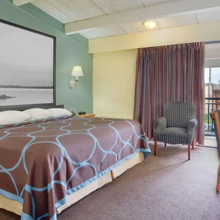 Super 8 By Wyndham St. Augustine-3