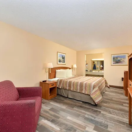 Americas Best Value Inn Ocean Inn-3