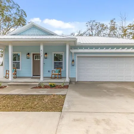 Brand New Entire Home Close To Beach-3