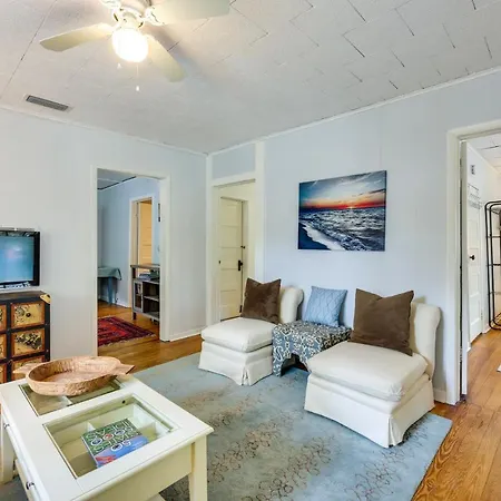 Old Florida Cottage In St Augustine With Porch!-3