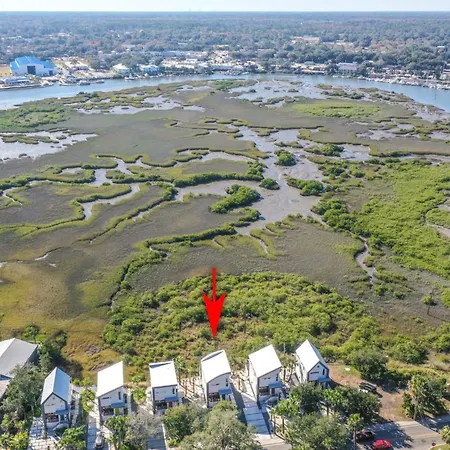 194 Riberia - Downtown Waterfront Luxury Home-2