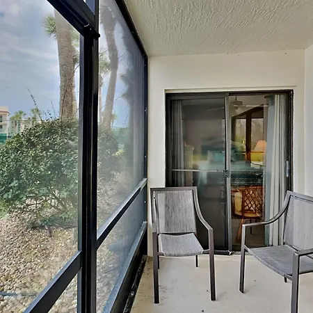 - Ocean Village Club E17-2