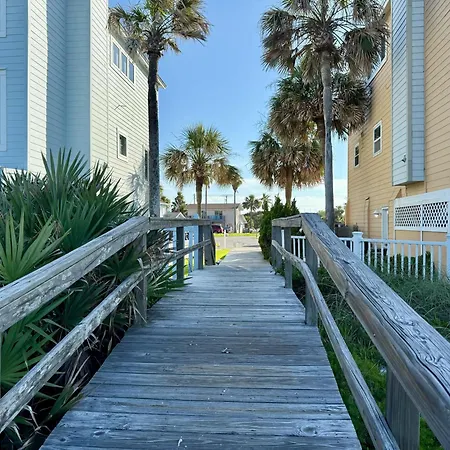 Spacious Seaside Cottage W/ Sunroom - 1-Minute Walk To Vilano Beach-2