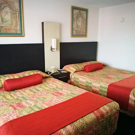 Merida Inn & Suites-2