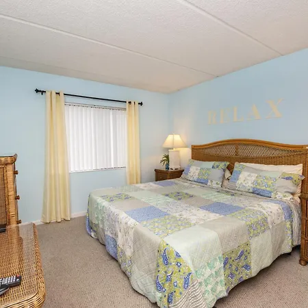 Lovely Oceanside Home W/Outdoor Shower/Free Wifi/Shared Pool/Hot Tub/Tennis/Ac-3